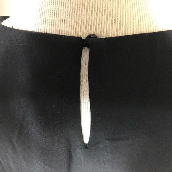 Mustard Seed Solid Lace Bell Sleeve Black M NWT - Picture 4 of 8